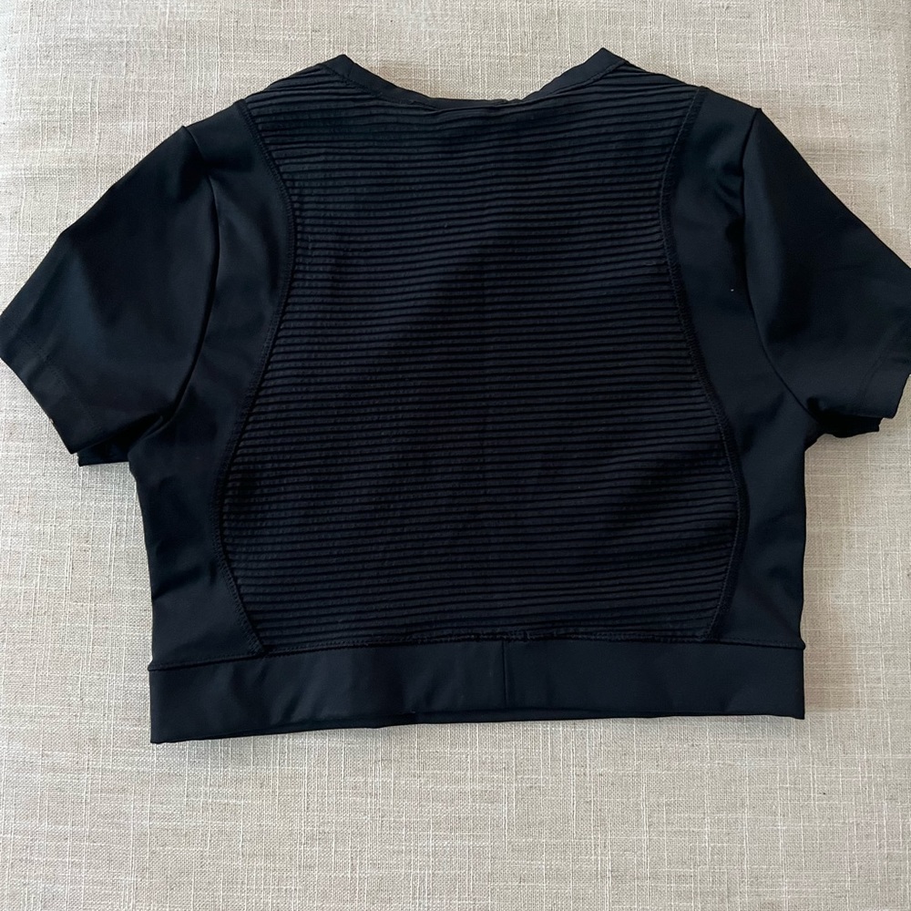 Nike - Picture 2 of 2